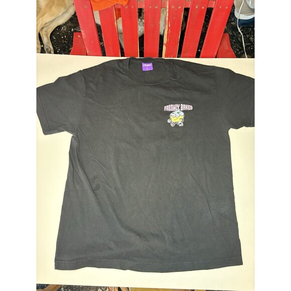 Other - The High & Mighty Freshly Baked Cupcake Graphic T Shirt Black Mens Large Used